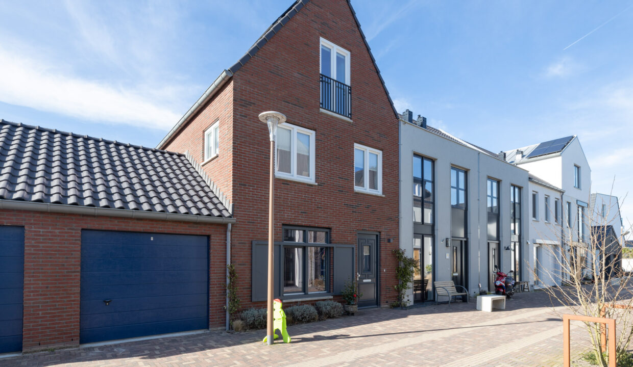 original-1647328893-Muyderban 13 Muiden-01