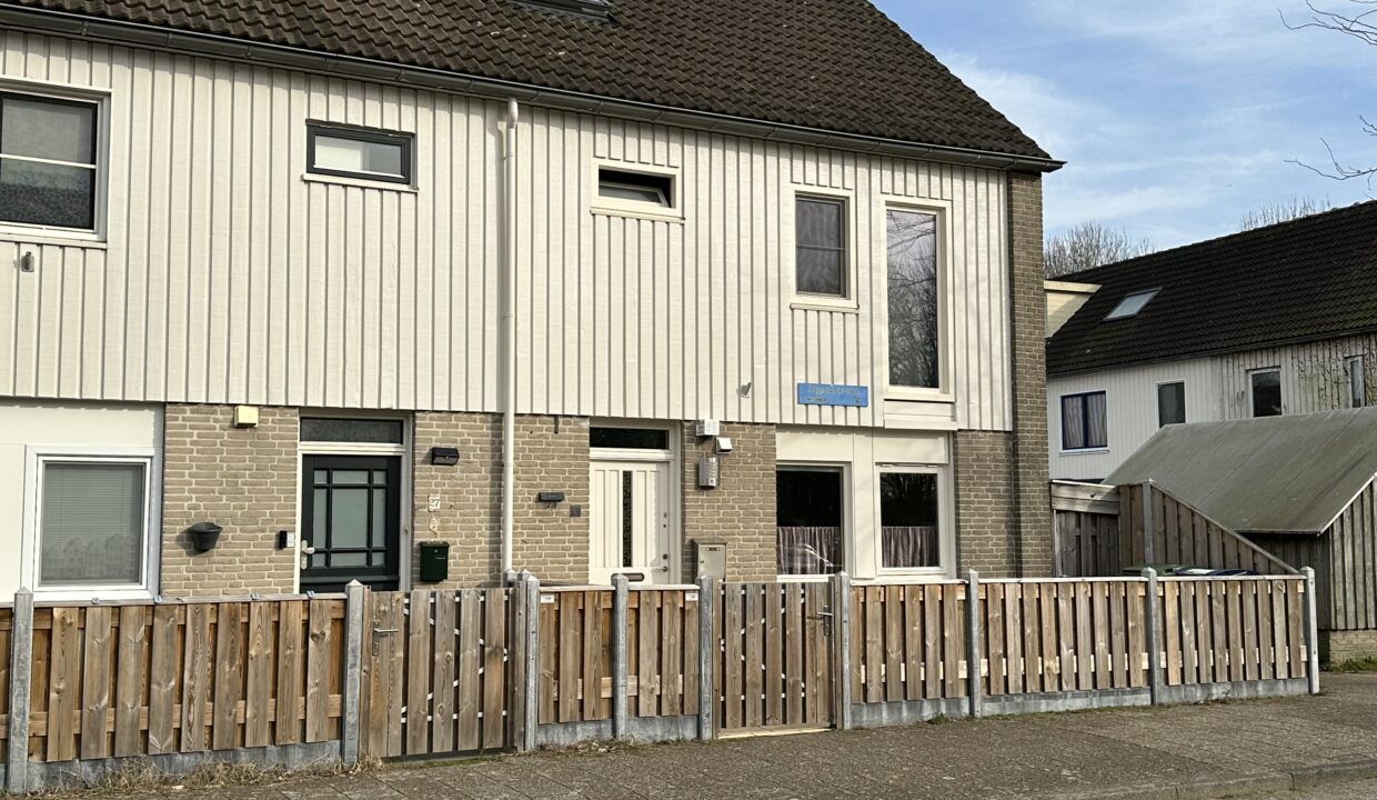 original-1682233922-1