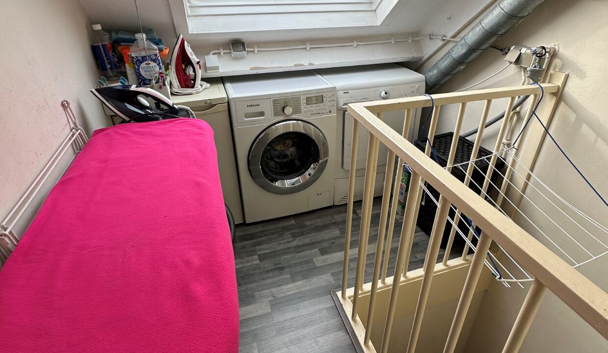 original-1682237167-21A