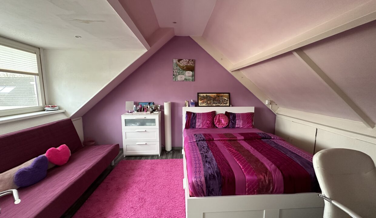 original-1682237246-22